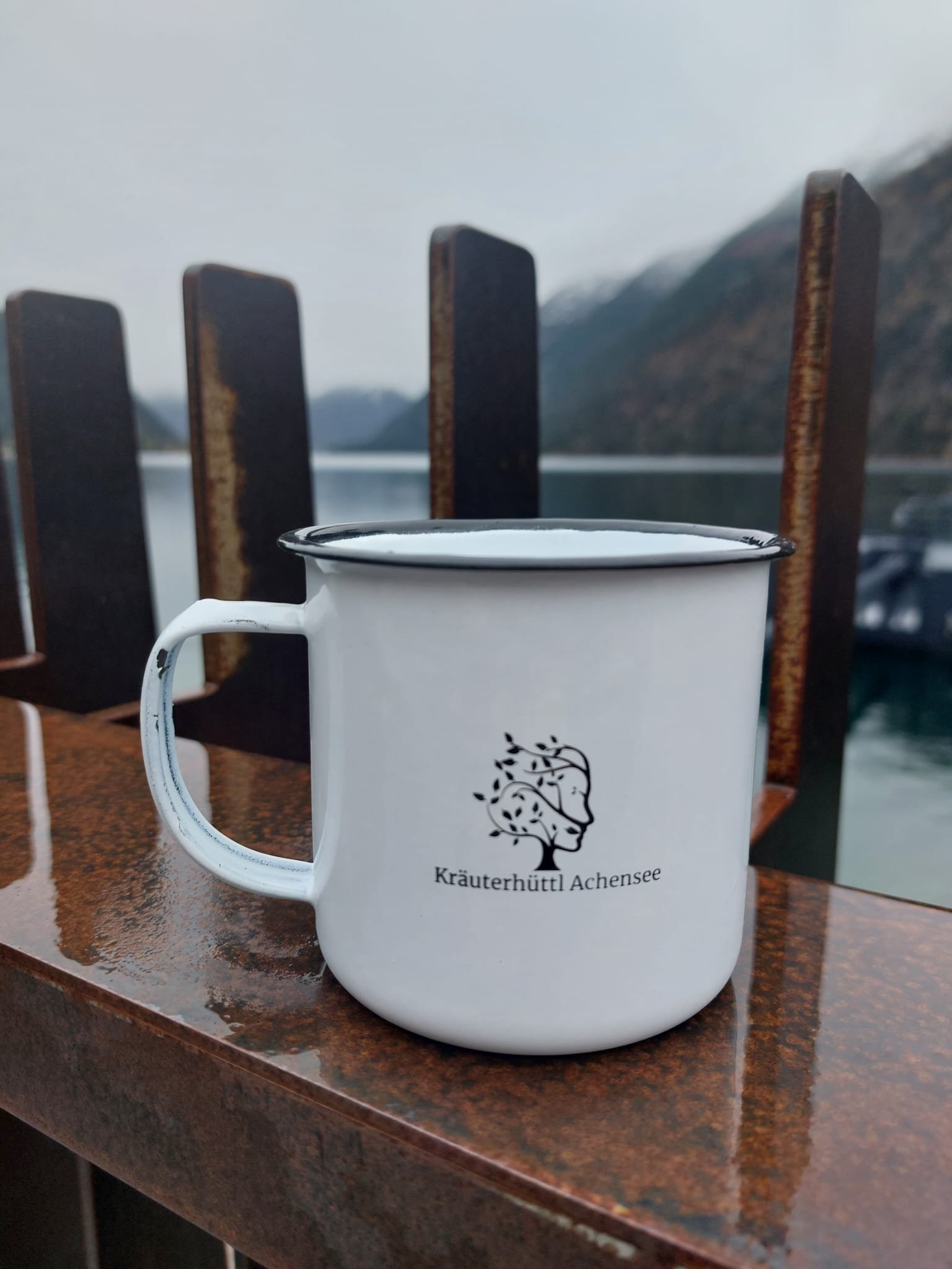 MUGSY Emaille Tasse 300 Ml – Bruchfest, Olivgrün, Perfekt Für Outdoor & Camping